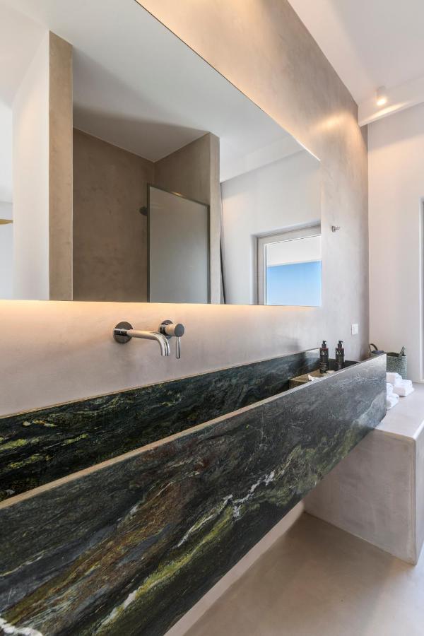 Muro Suites Орнос Екстериор снимка